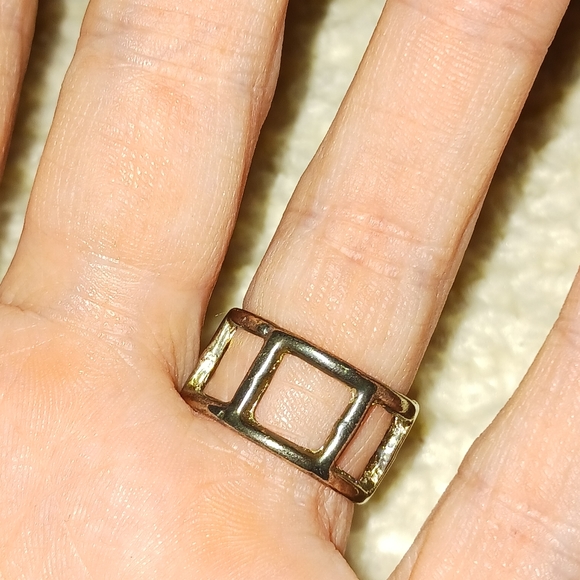 Vintage Rings - Picture 6 of 9